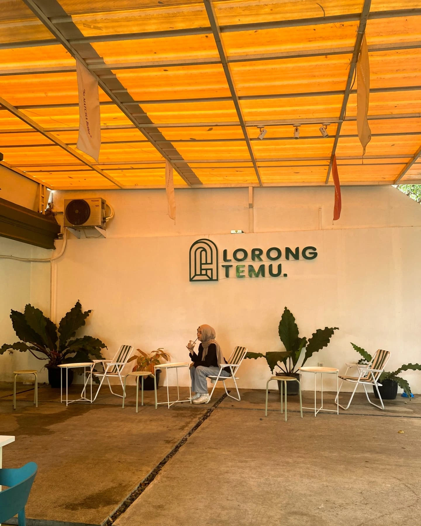 Galeri Design Lorong Temu Coffee and Eatery Bogor 2