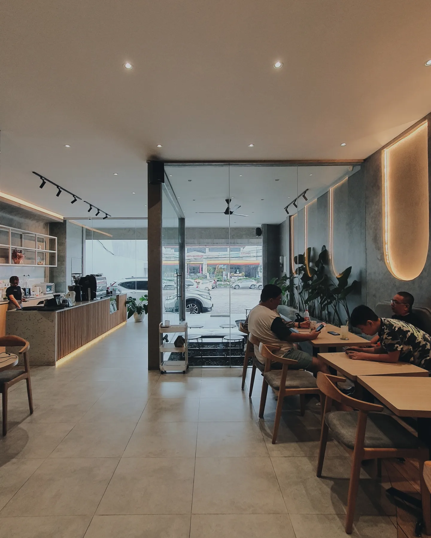 Galeri Design Monero Cafe Bogor 3