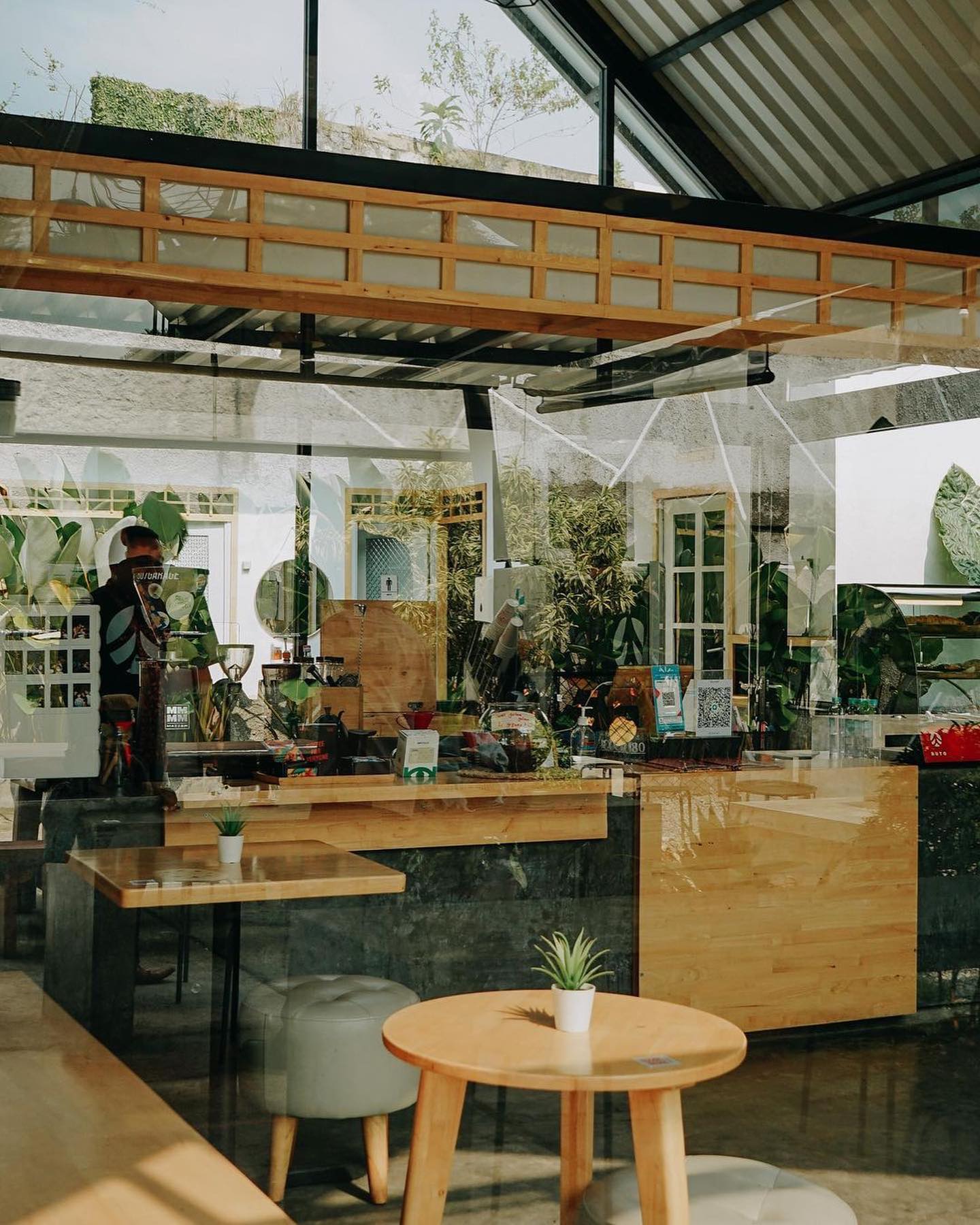 Galeri Design / Build Renovation Ruto Coffee Bogor 3